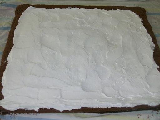 Rulada de cacao cu frisca