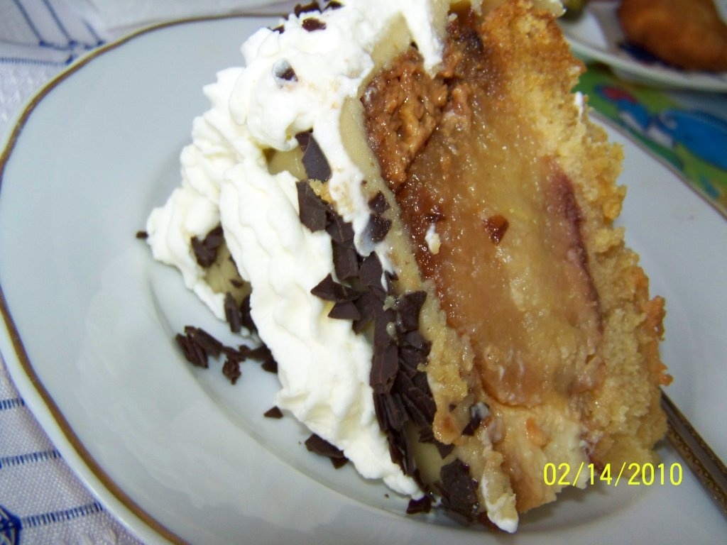 tort cu mere si crema de zahar ars