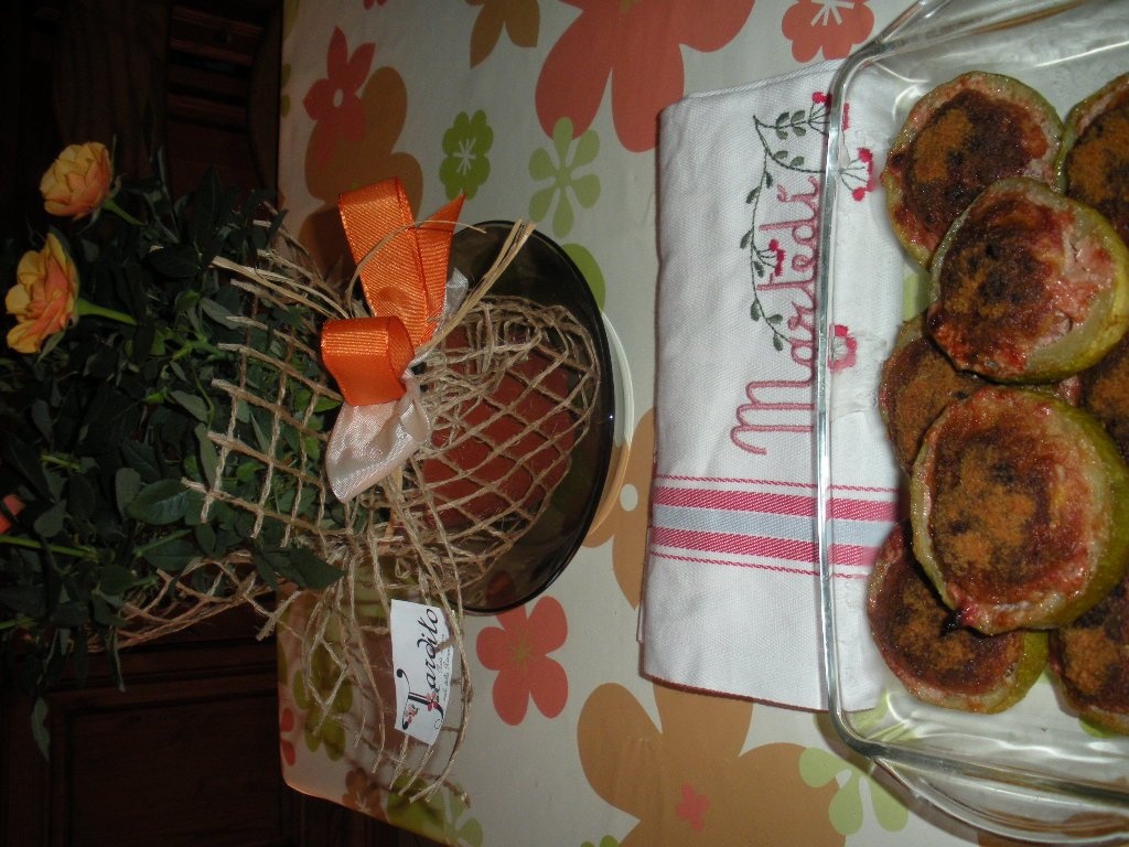 Dovlecei umpluti cu carne