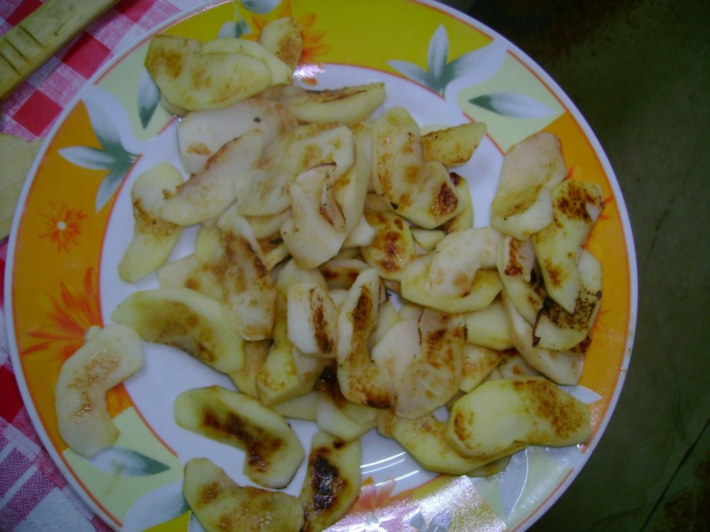 Sos de mere cu busuioc