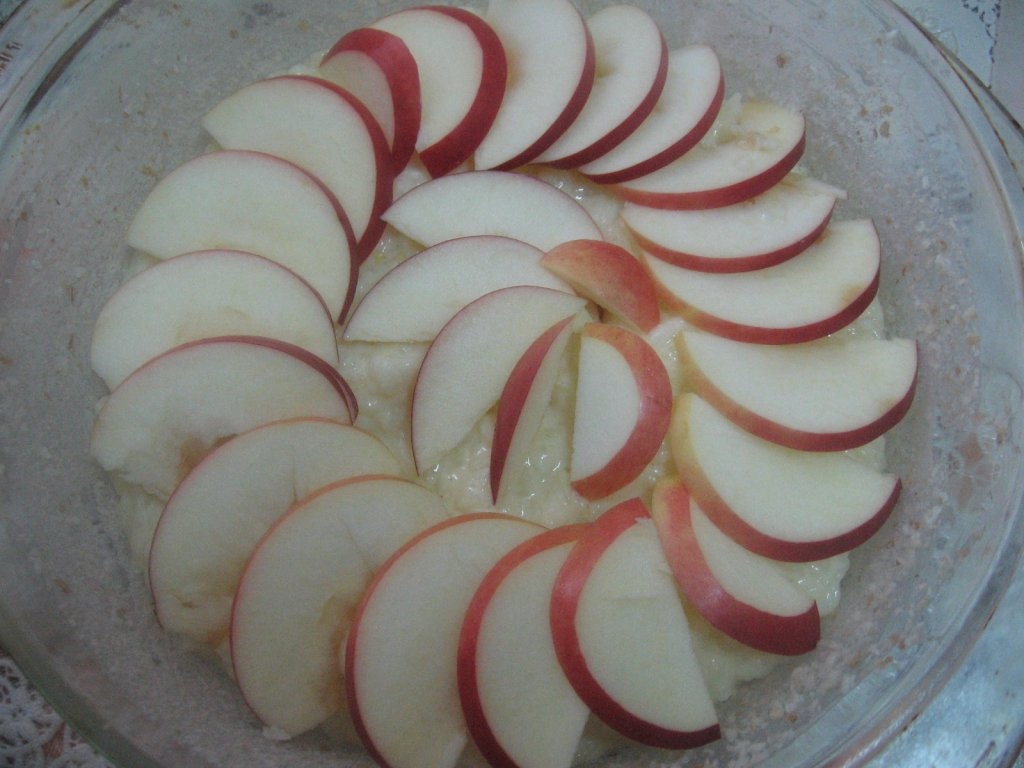 Budinca de orez cu lapte, cu mere si scortisoara