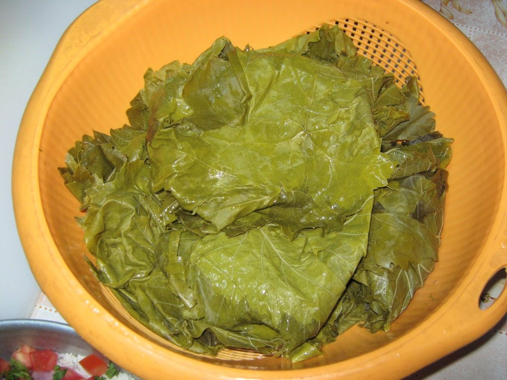 Sarmalute in foi de vita de post