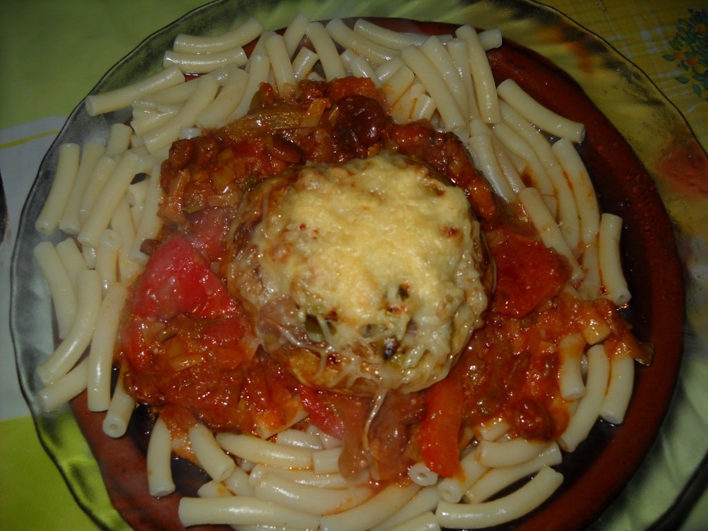 Ciuperci ca la Panseluta si paste fainoase cu garnitura ca la Cely