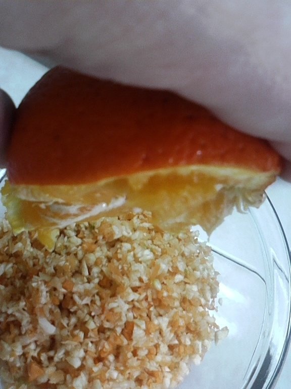 Salata de telina aromata