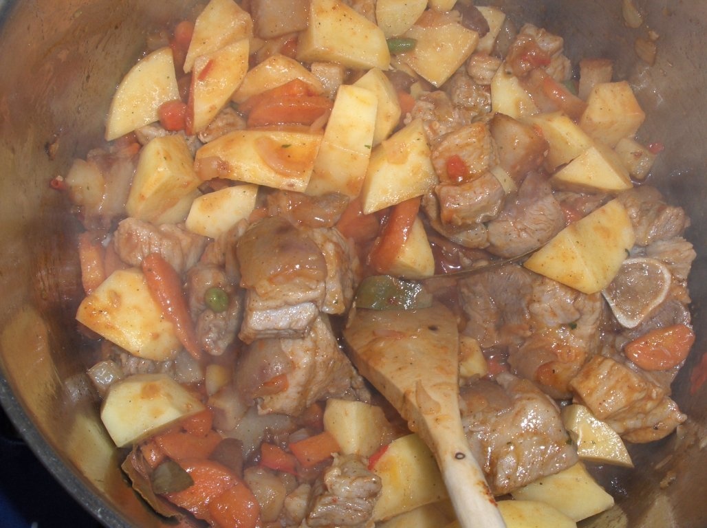 Ciorba de legume cu carne
