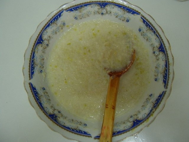 Pangasius prajit cu mujdei si mamaliga la microunde