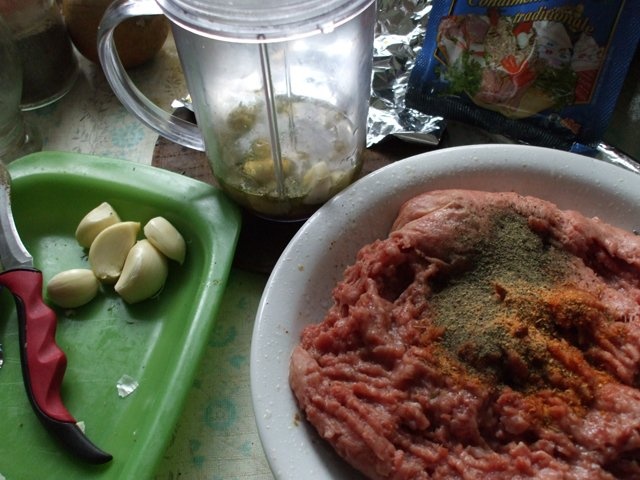 Gratar din carne tocata de curcan