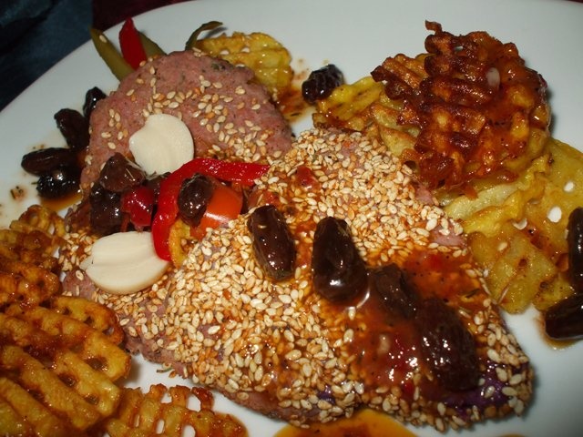 Gratar din carne tocata de curcan cu susan