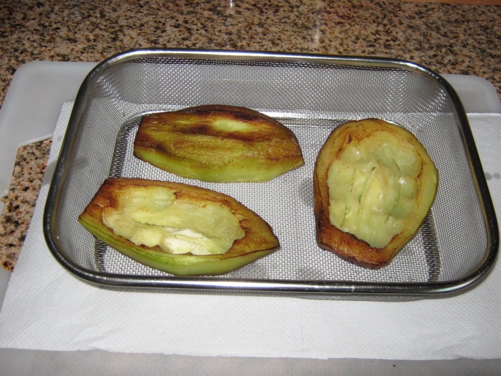 Vinete umplute la cuptor-specific tarilor arabe