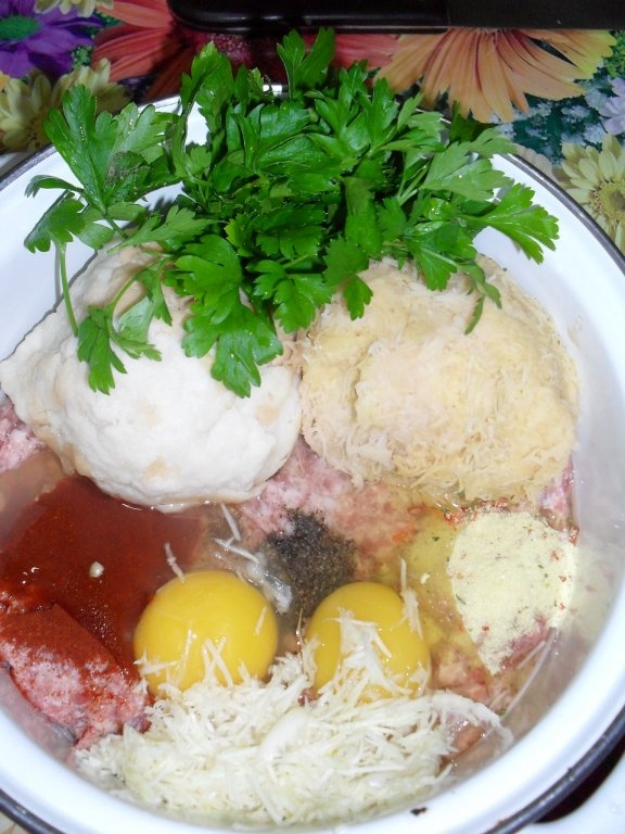 Rulada din carne tocata