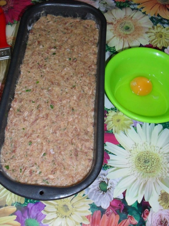 Rulada din carne tocata