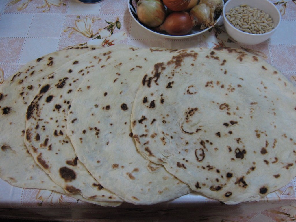 Musakhan - Pui “reincalzit”-specific arab