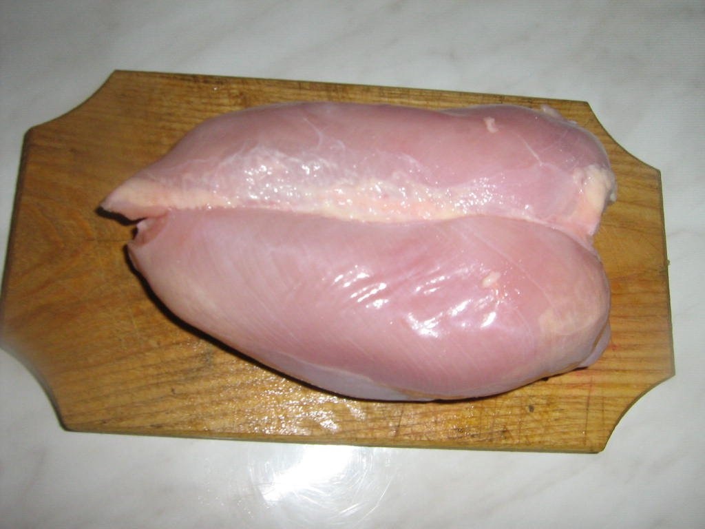 piept de pui cu sos de usturoi