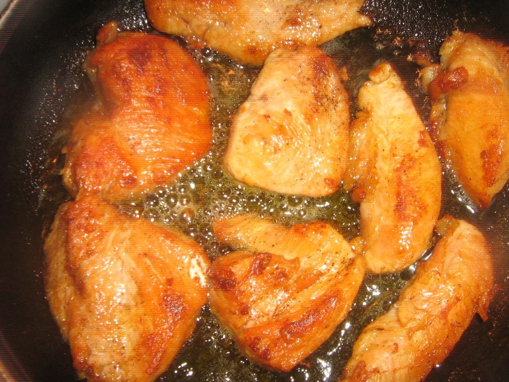 piept de pui cu sos de usturoi