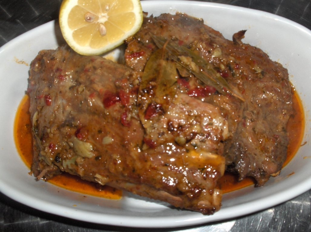 Costita in sos de miere si cartofi gratinati cu bacon