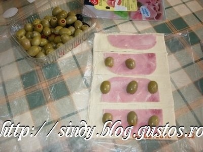 Pernite cu sunca si masline