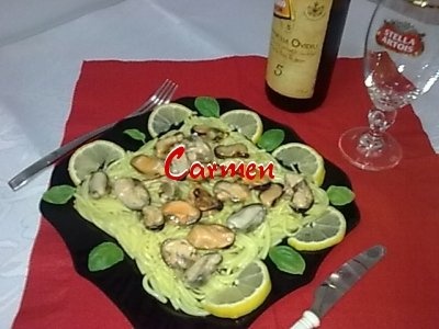 Scoici cu garnitura de spaghete
