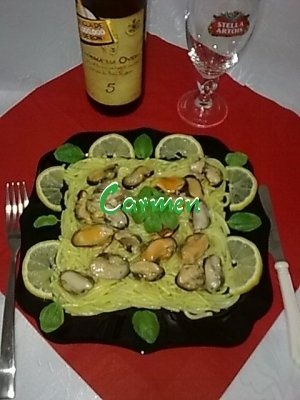 Scoici cu garnitura de spaghete