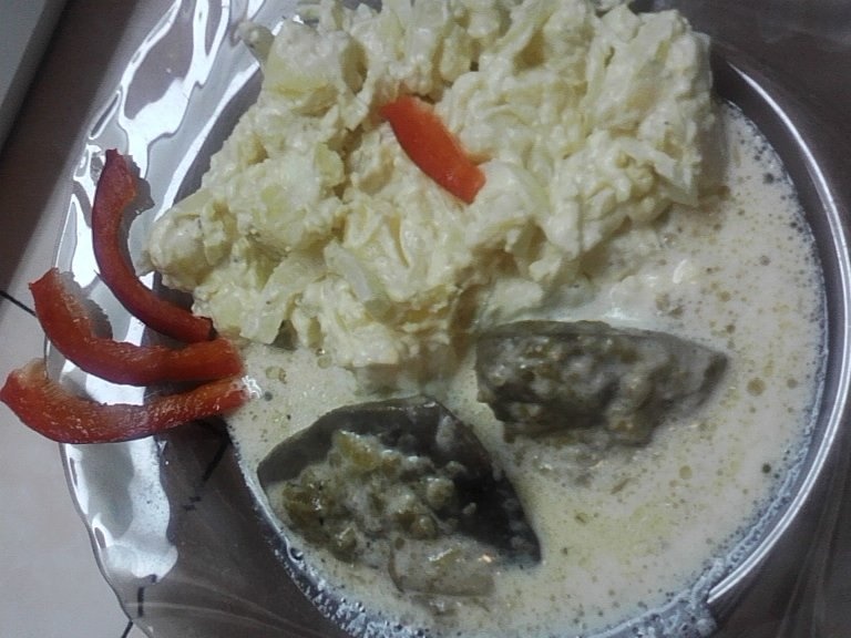 Ficat de porc in  sos de smantana