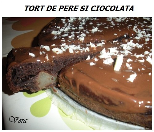 Tort de pere cu ciocolata