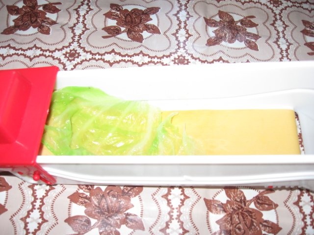 Sarmale cu orez in foi de varza dulce