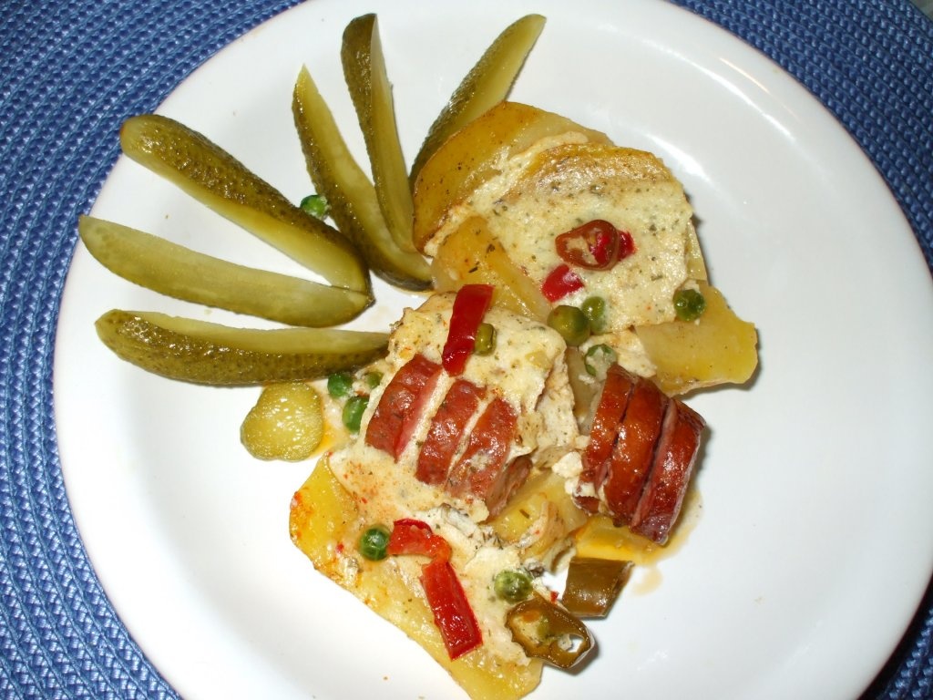 Carnati cu cartofi la cuptor