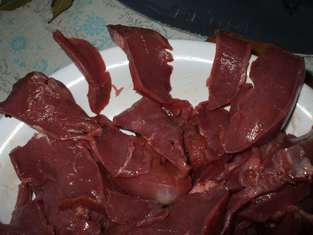 Inima in sos vanatoresc si cartofi piure