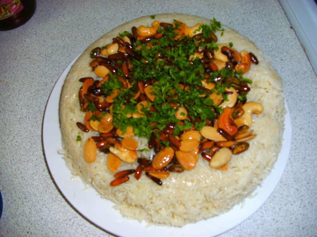 Orez Basmati cu Fidea si Fructe Uscate-reteta libaneza