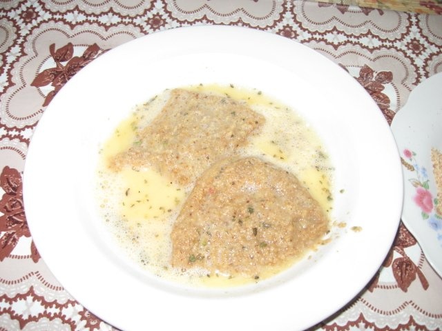 Snitele din burta de vita prajite sau coapte la cuptor