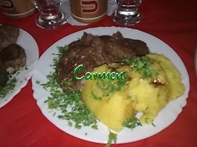 Ficat de curcan la tigaie cu mamaliguta