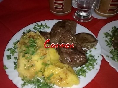 Ficat de curcan la tigaie cu mamaliguta