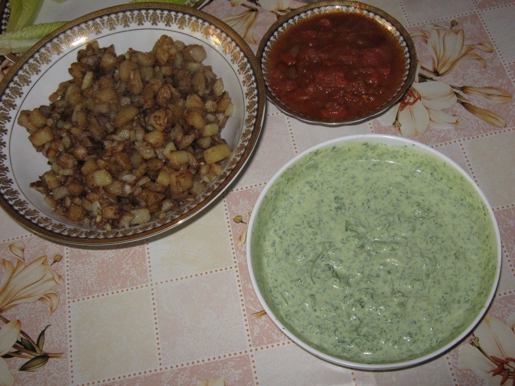 Salata de patrunjel verde cu iaurt-Bagdunesieh