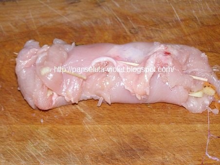 rulouri din piept de pui
