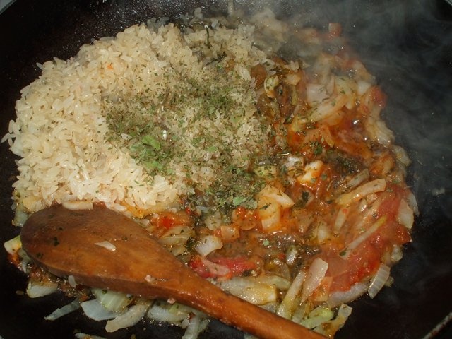 Perisoare de manzat cu sos de rosii