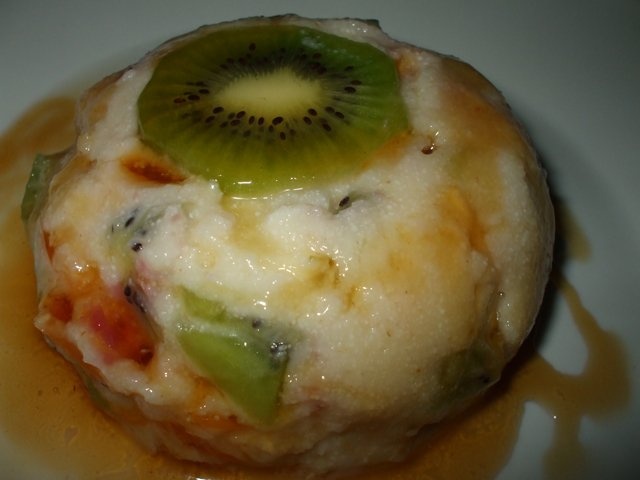 Budinca de gris cu fructe