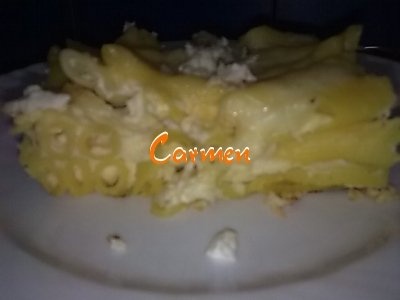 Budinca din penne rigate cu branza de vaci
