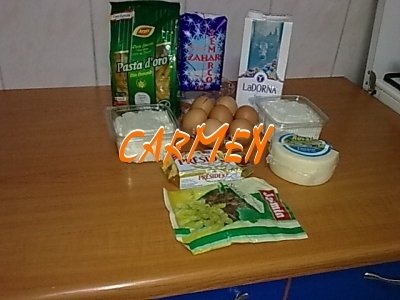 Budinca din penne rigate cu branza de vaci