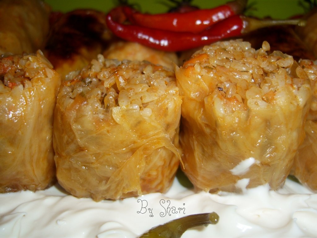 Sarmale cu orez si cimbru