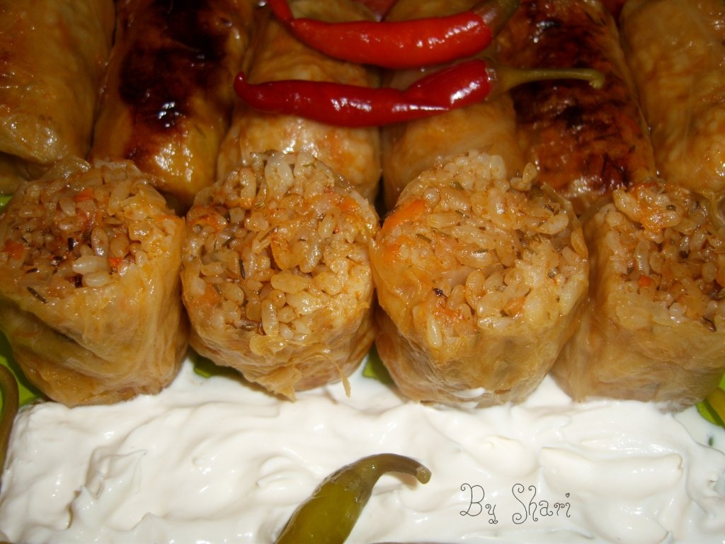 Sarmale cu orez si cimbru