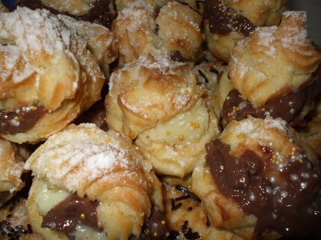 Choux a la creme