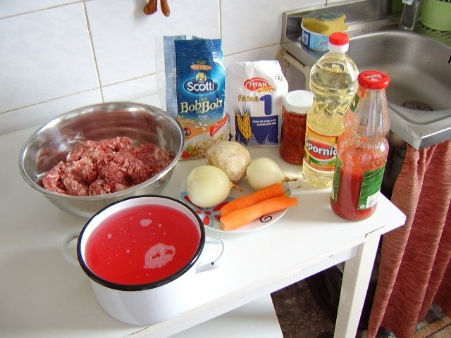 Ciorba de perisoare cu zeama de varza