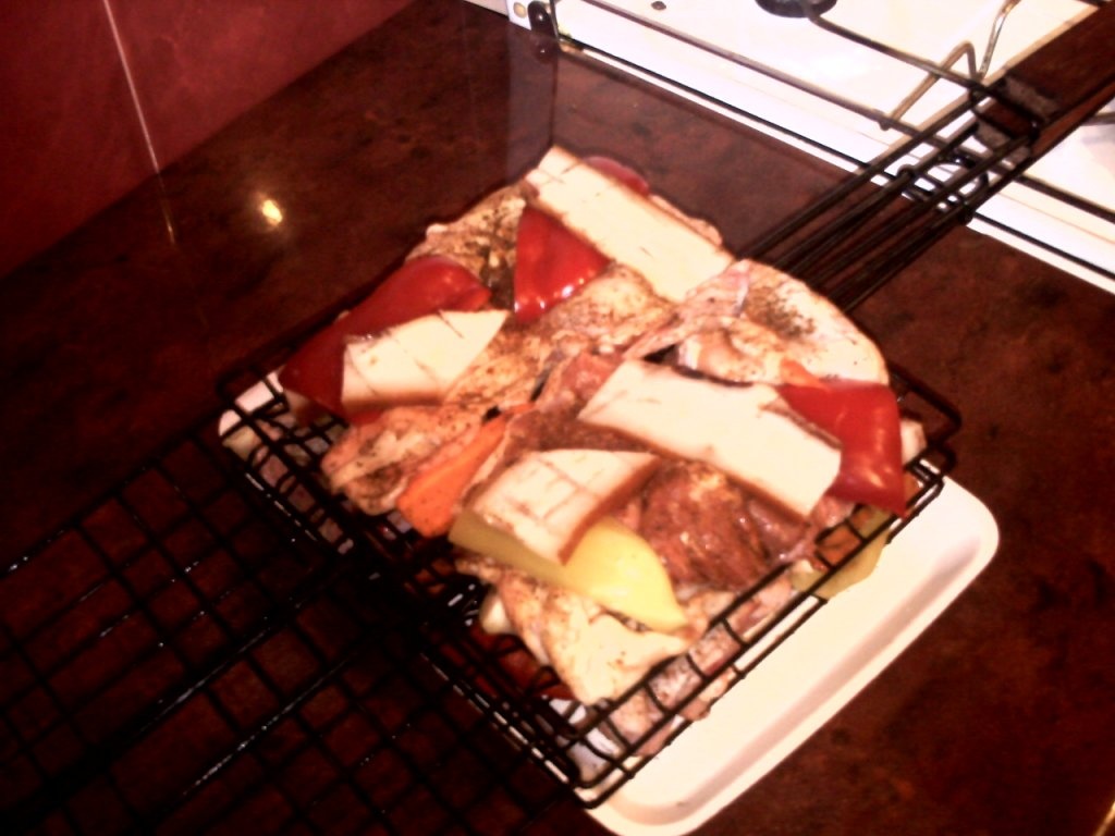 Gratar de  pui cu legume Alex