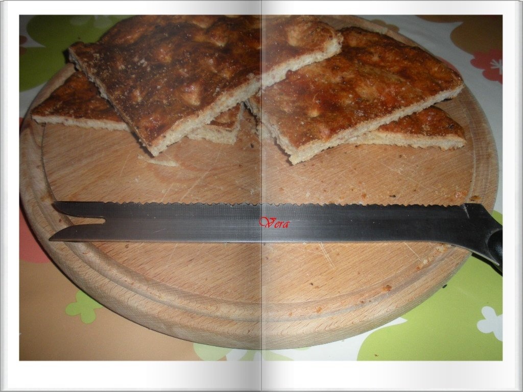 Focaccia cu prosciutto