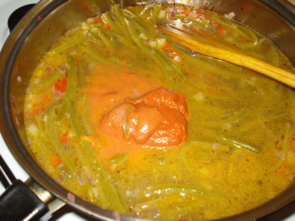 Fasole verde cu usturoi(de post)