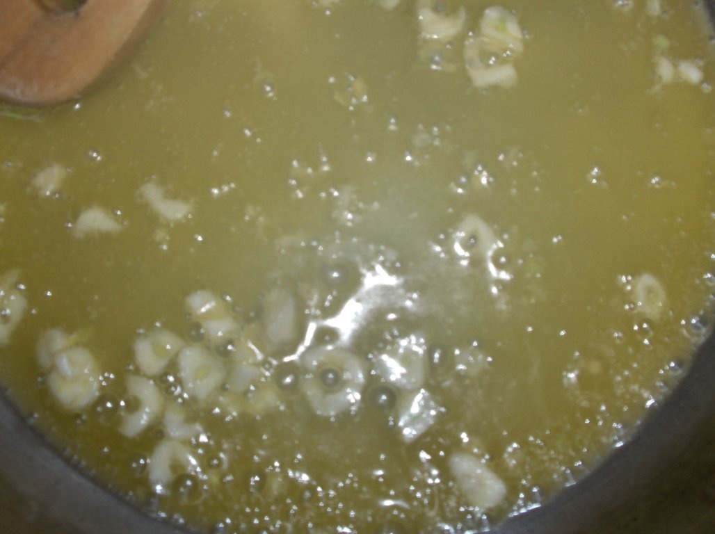 Crema de spanac cu cartofi si torta de oua