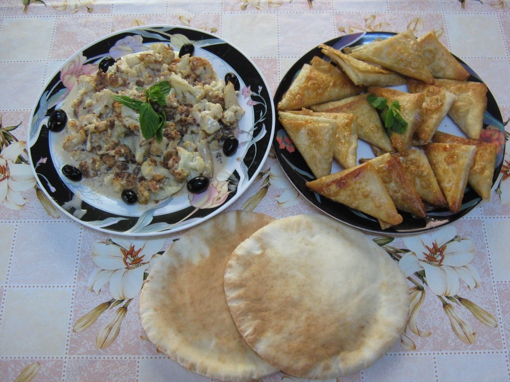 Salata de conopida cu pasta de susan – Maqdous zahra