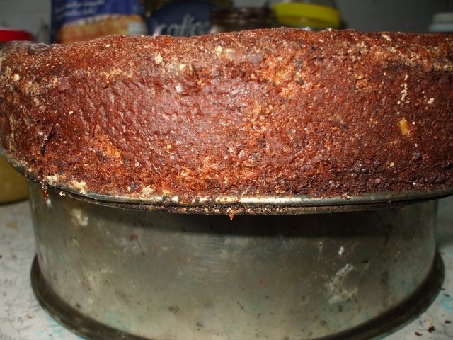 Tort de ciocolata cu blat de caise