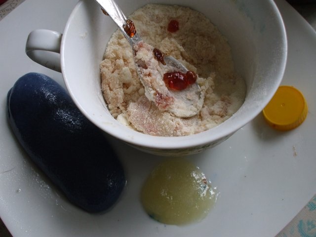 Tort de ciocolata cu blat de caise