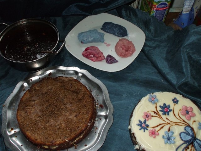 Tort de ciocolata cu blat de caise