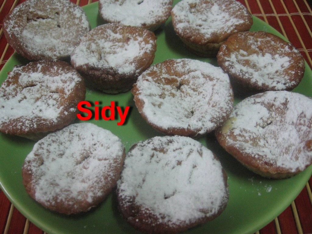 Briose(muffins) cu mere